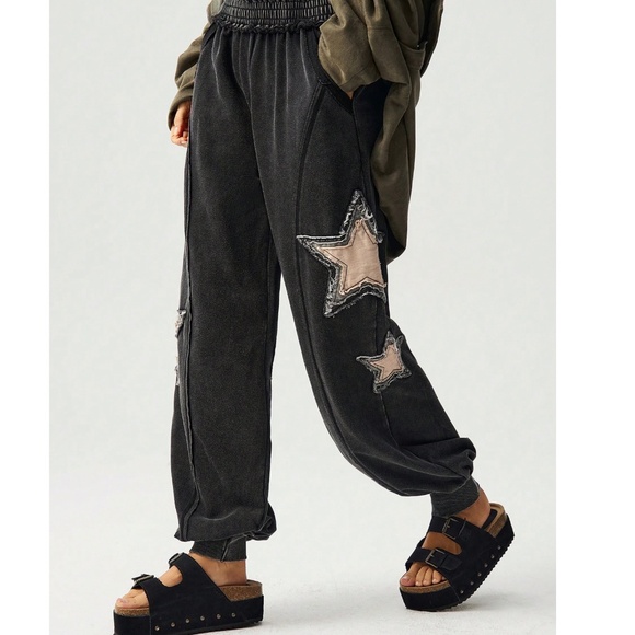 Mineral wash Stretchy Waist Star patch cotton joggers pants - Picture 1 of 6